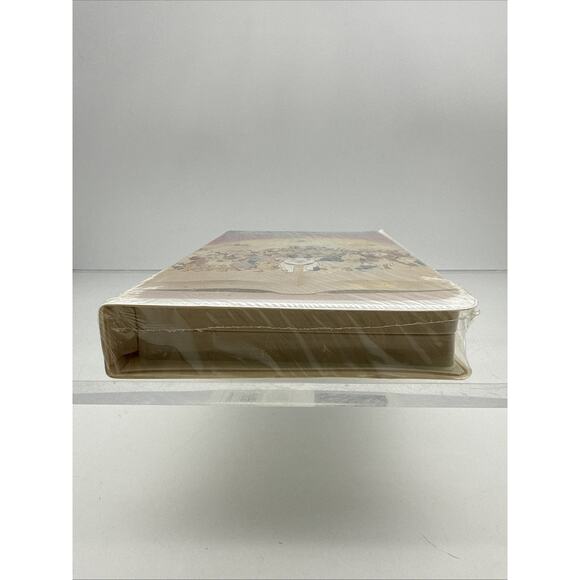 Charlottes Web VHS 1996 Clamshell Vintage Factory Sealed - Picture 5 of 12